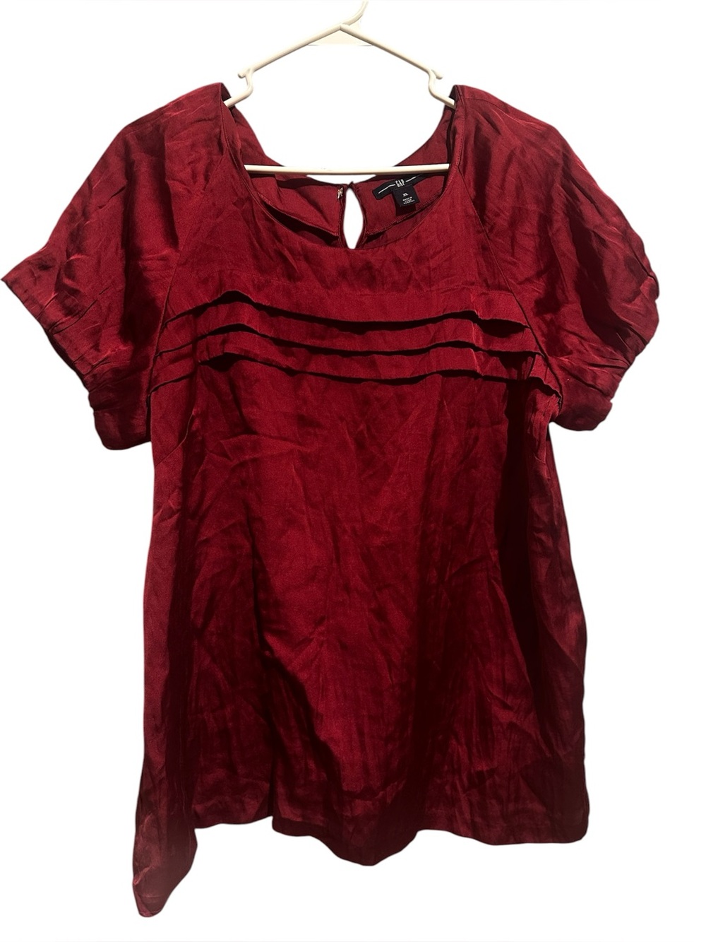GAP Burgundy Short-Sleeve Pleated Scoop Neck Blouse